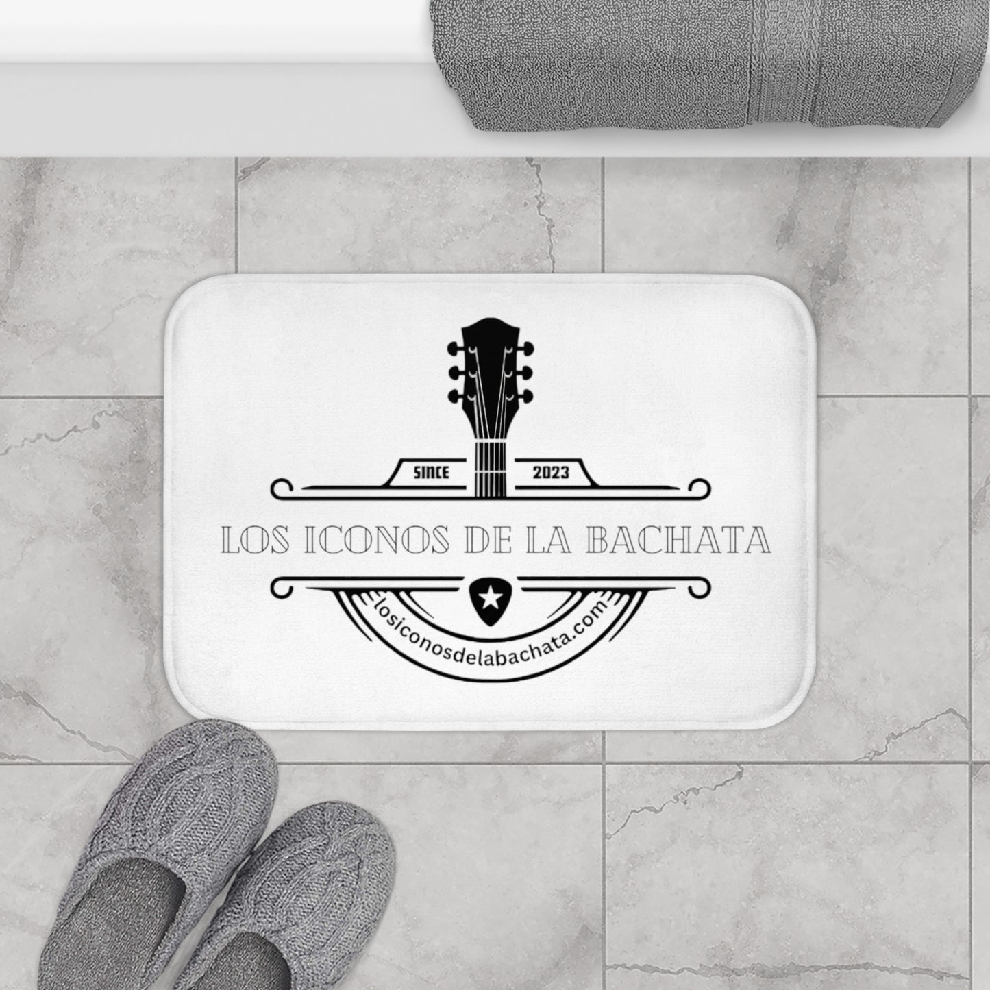 Los Iconos De La Bachata Bath Mat